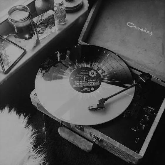 Vinyl Nights playlist